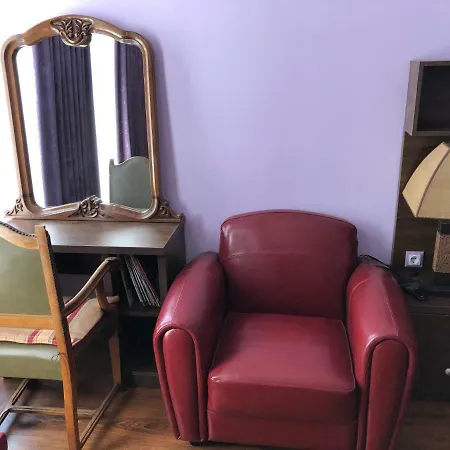 Symphony Luxury / Central